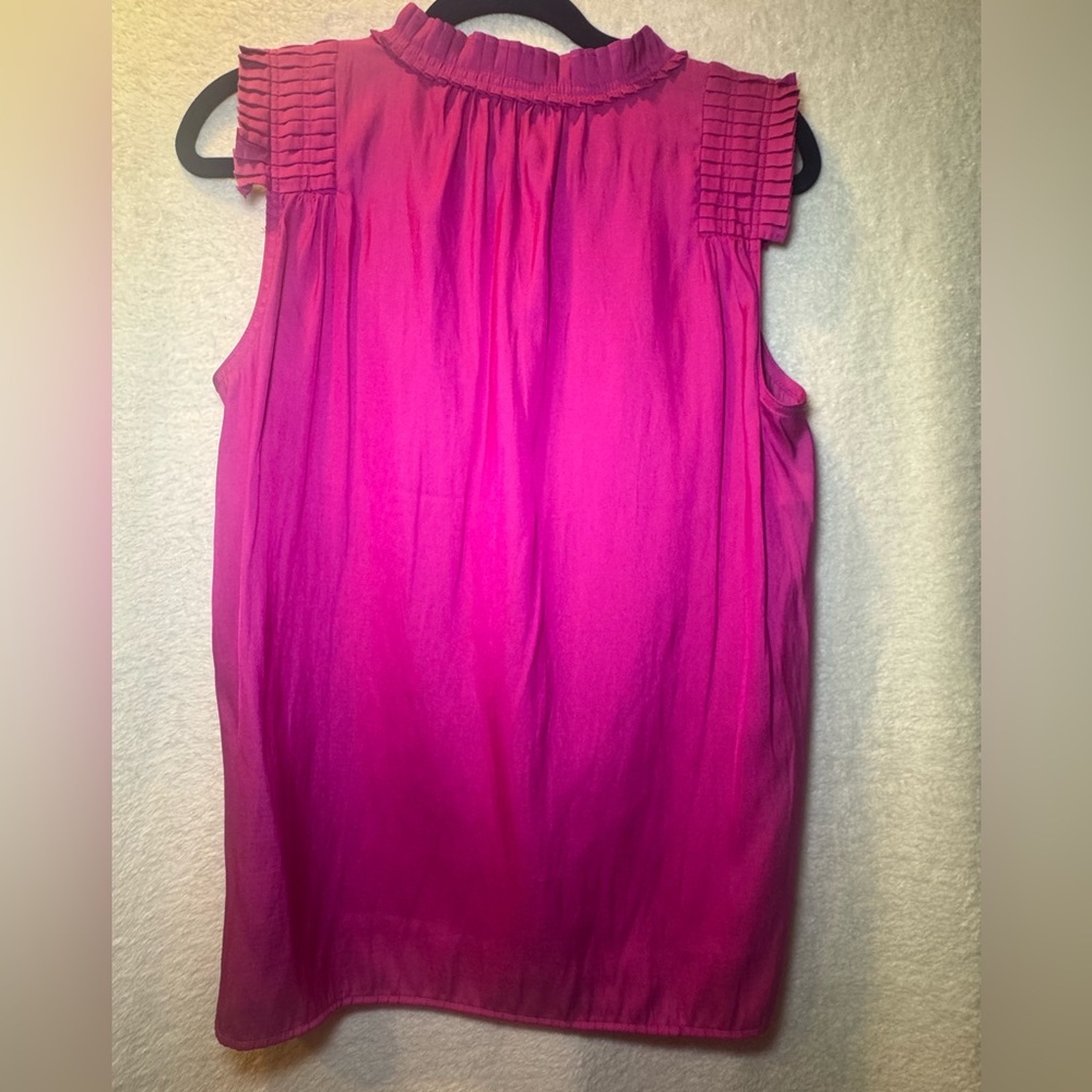 LOFT Fuchsia Sleeveless Blouse - Picture 2 of 3
